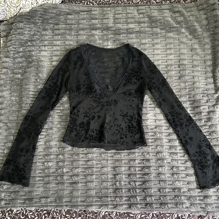 Готична накидка з вирізом