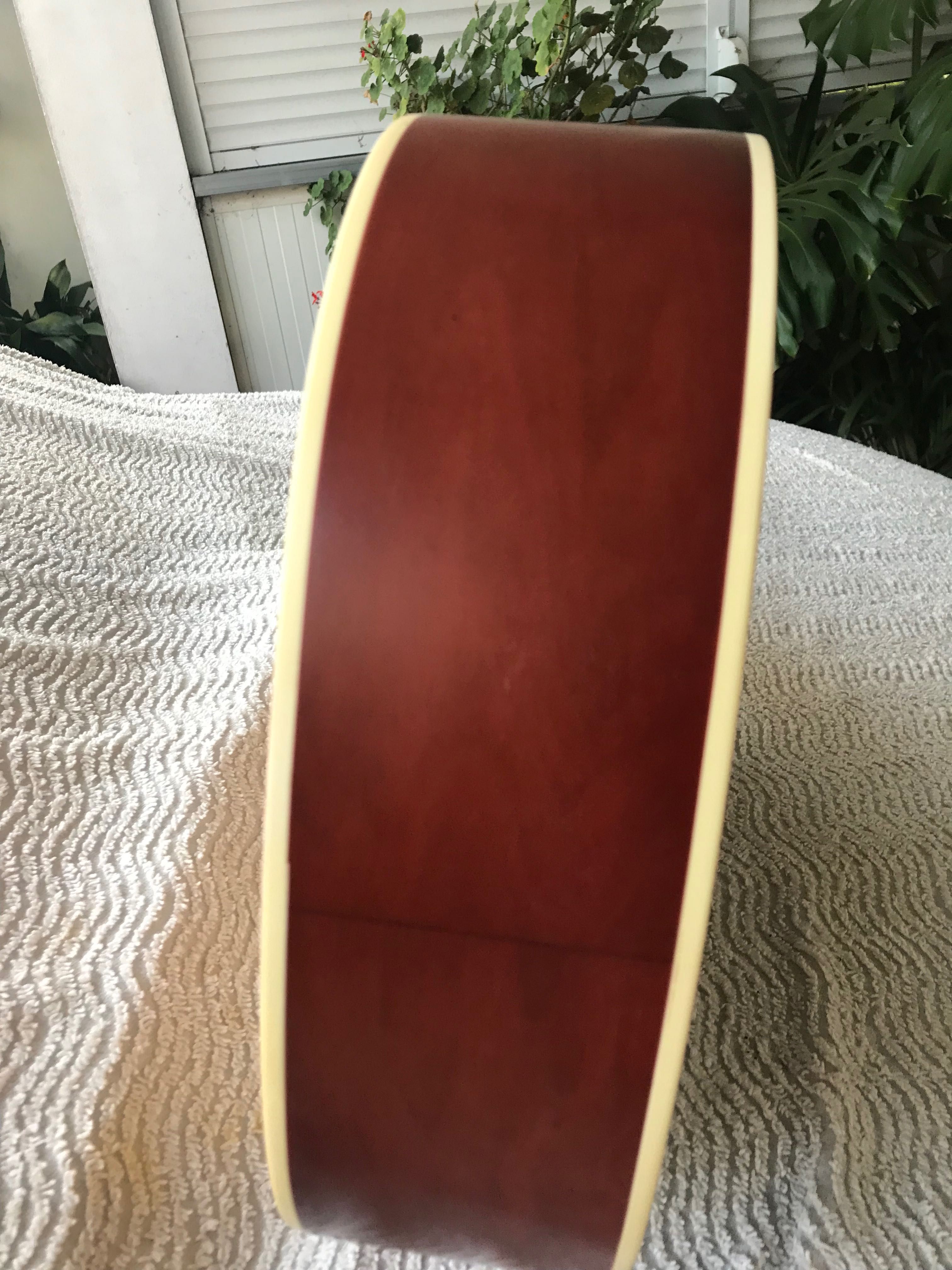 Vendo guitarra nova
