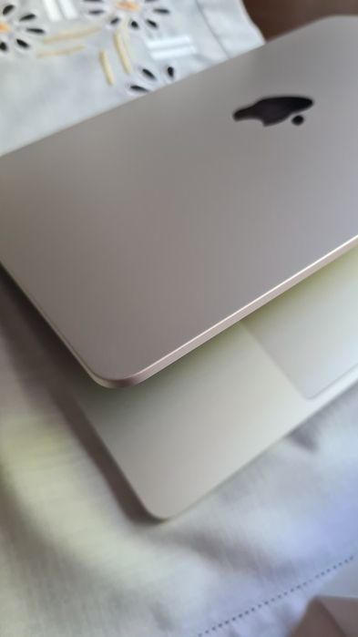 MacBook Air 13'' | Fatura e Garantia | M3 | 8GB | 256GB