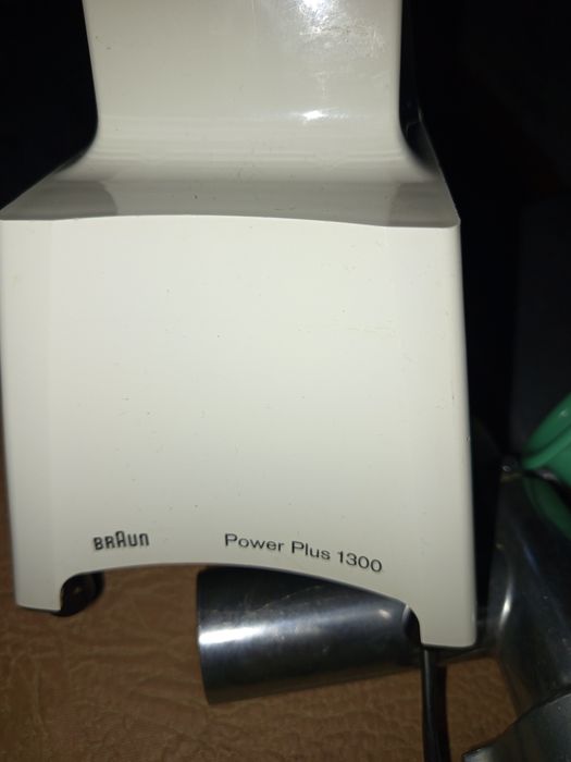 Продам мясорубку б / у.