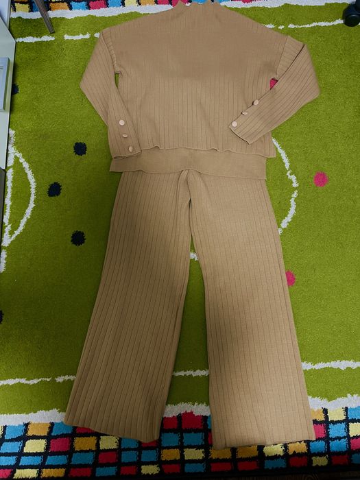 Костюм женский s-m