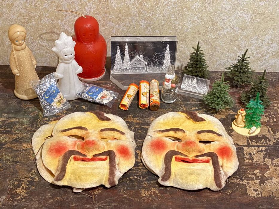 Дитячі новорічні Сувеніри Періоду ссср*Хлопушка,Ялинка Міні,Село-зима*