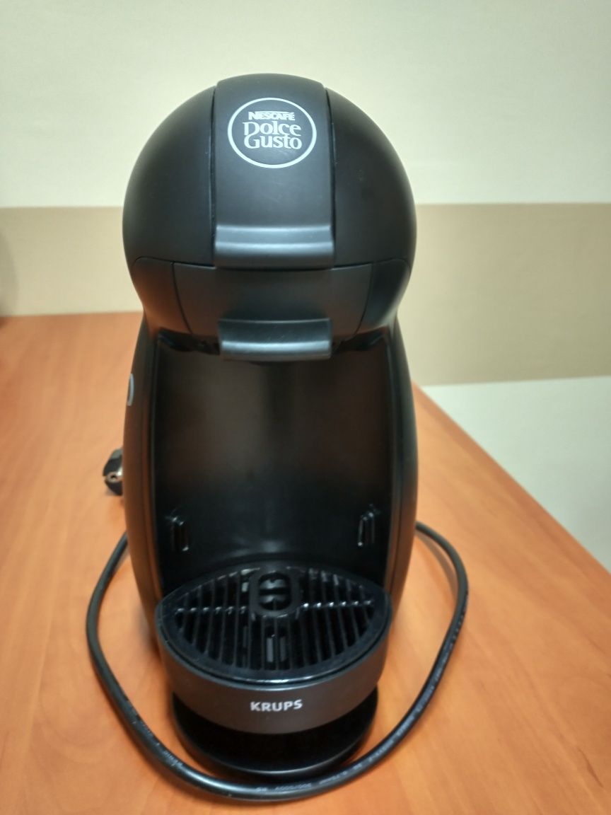 Ekspres NESCAFÉ Dolce Gusto KRUPS Piccolo KP1000 czarny