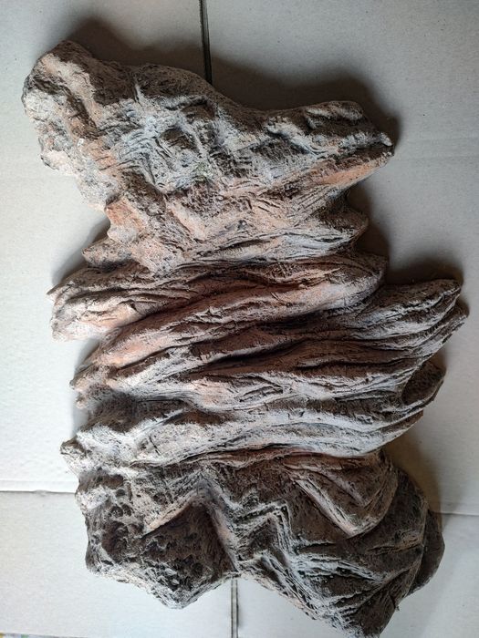 Аквариумные фильтры, нагреватели, декорации б/у