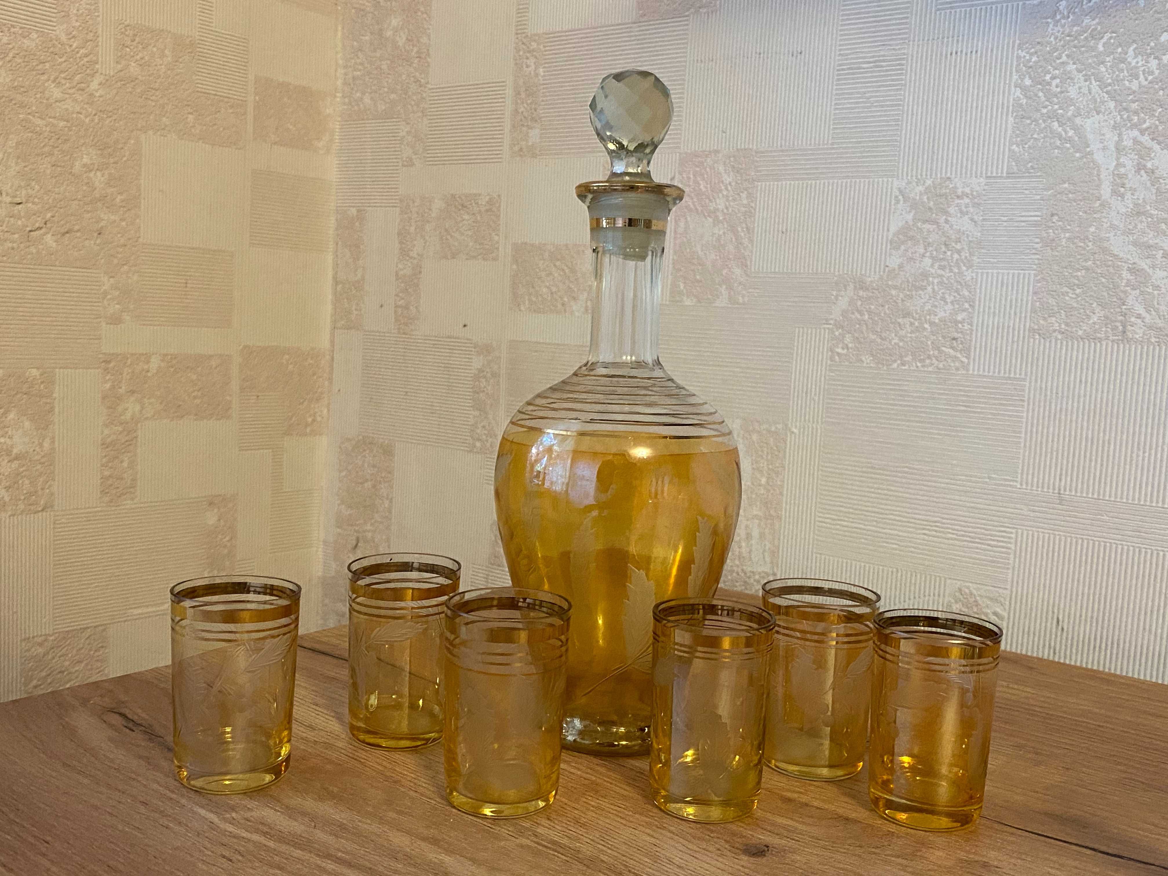 Продам сервиз для крепких напитков