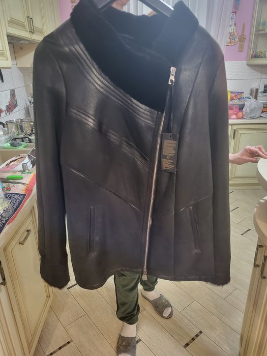 Одяг зимовий жіночий