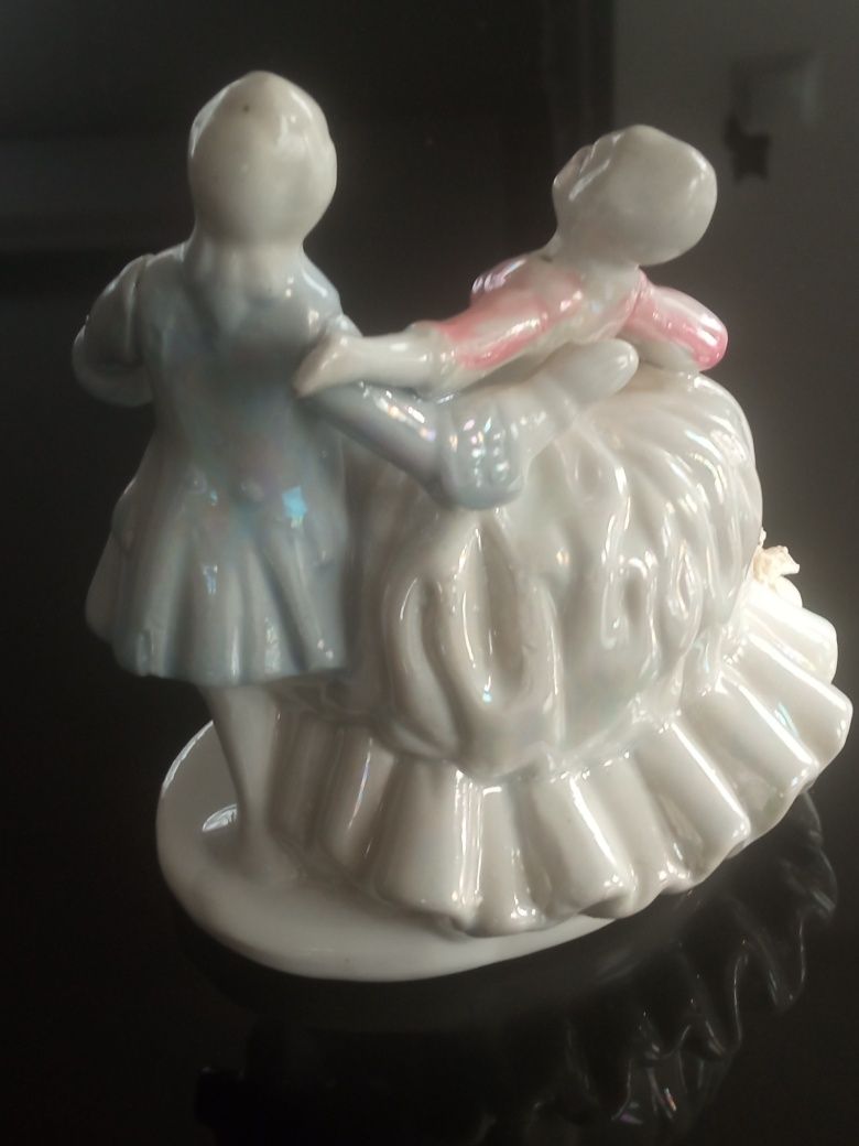 Figurka porcelanowa tańcząca para. Vintage