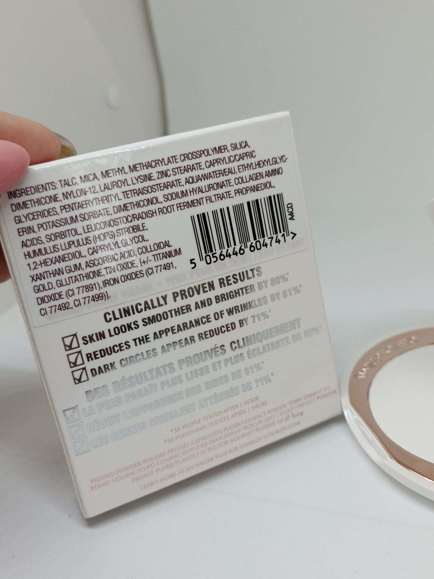Charlotte Tilbury Airbrush Brightening Powder Light