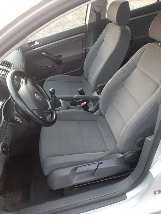 GOLF 5 1.6 MPI 2006 рік