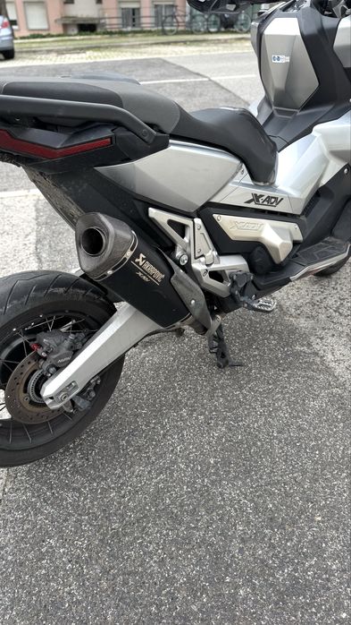 Honda X-ADV 750 + Topcase