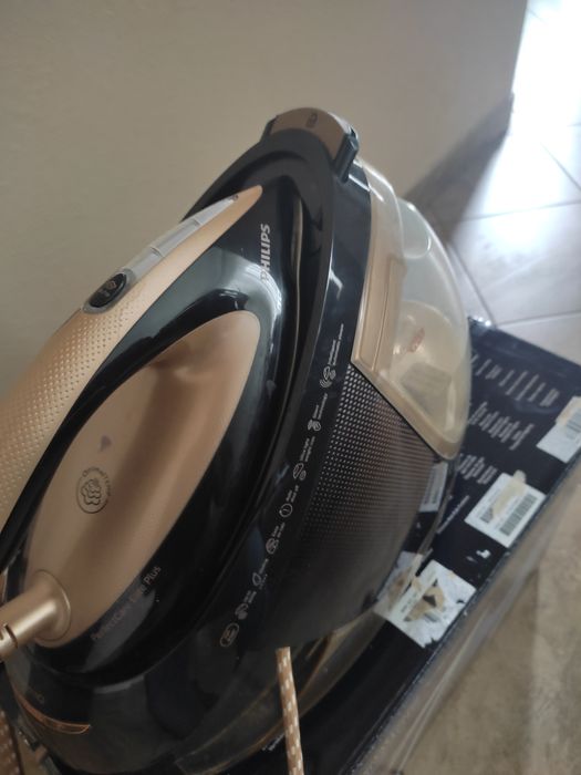 Żelazko generator pary Philips GC9682 Perfect Cafe Elite Plus