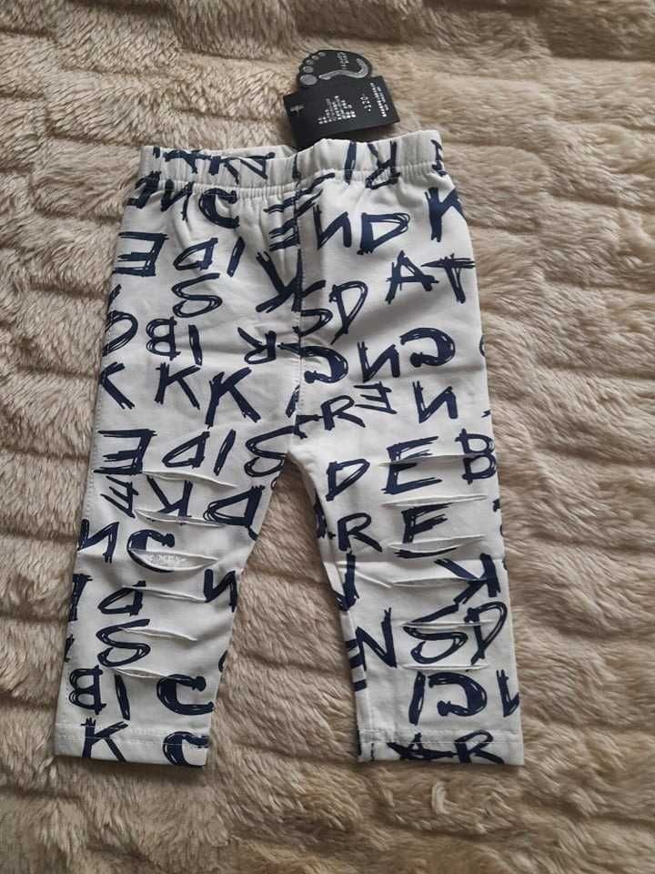 Bawełniane legginsy z literami niebieskie 9 m-cy