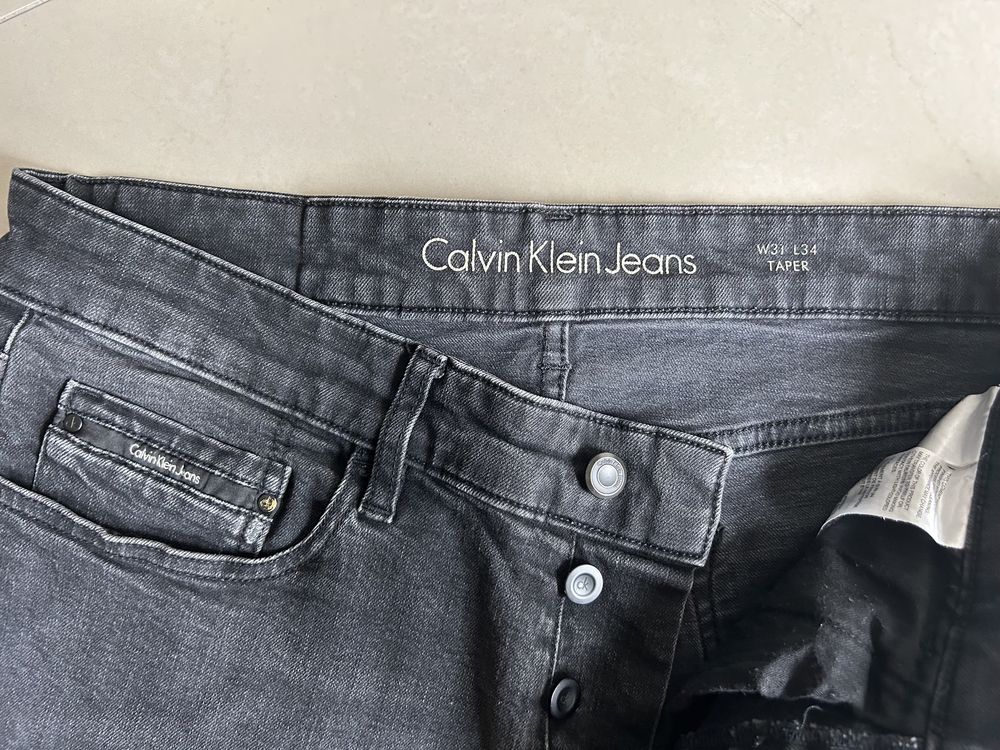 Calcas calvin klein jeans, tamanho 41