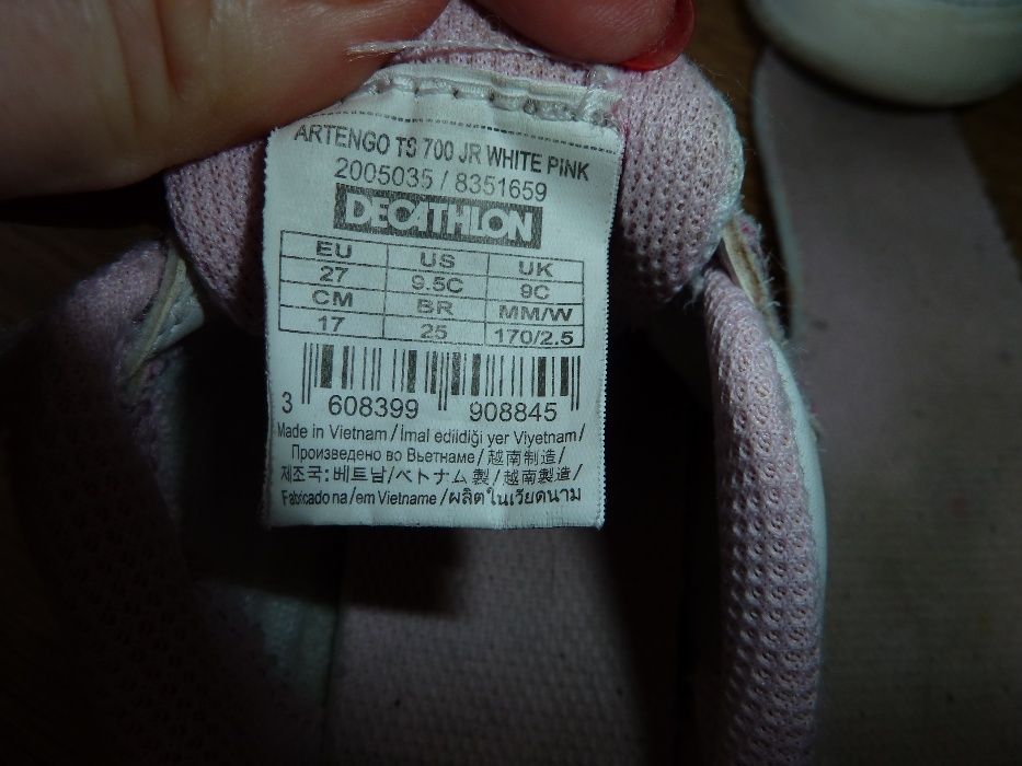 Кроссовки Decathlon Artengo, р 27, UK 9c, стелька 17,3 нсочек чуть-чут