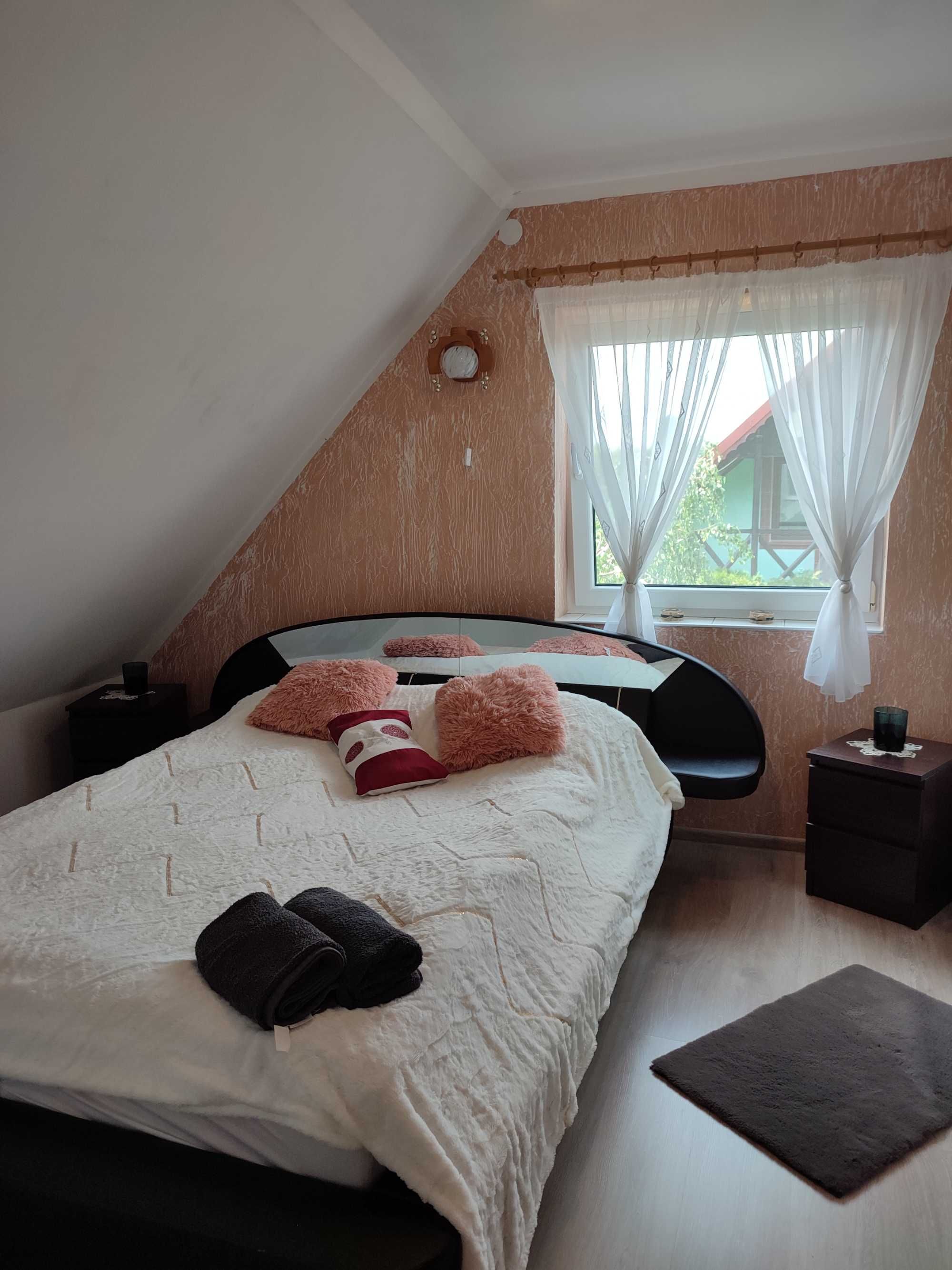 Domek  nad jeziorem  Mazury w Przerwankach przy lesie wolne od 23.08