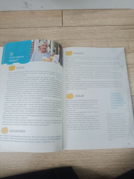 Podręcznik do Religii Szczęśliwi, którzy żyją wolnością