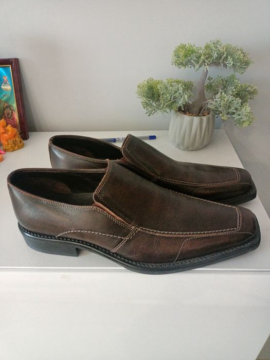 Продам чоловічі туфлі,нові 44 р Шкіряні