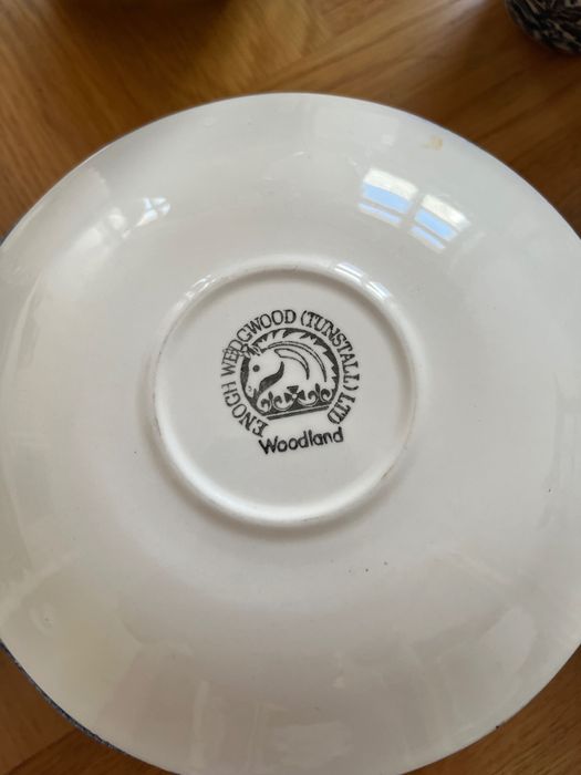 Angielska porcelana, niebieska, rożna