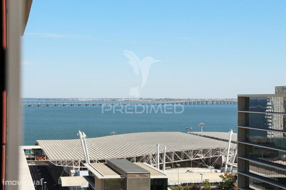 Escritório novo com vista rio - Parque das Nações