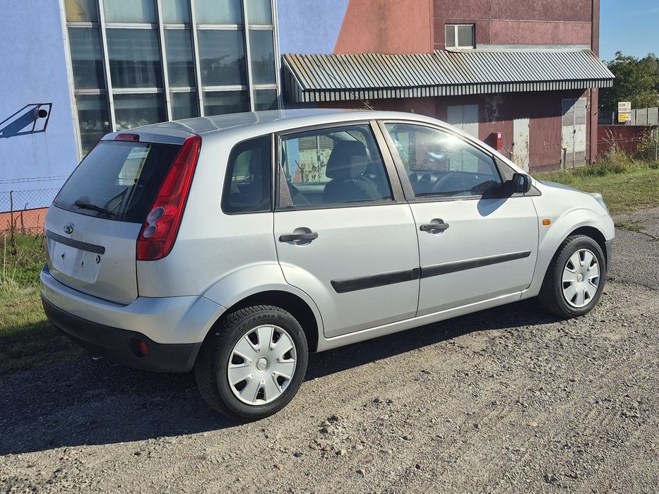 Ford fiesta 1.3 benzyna