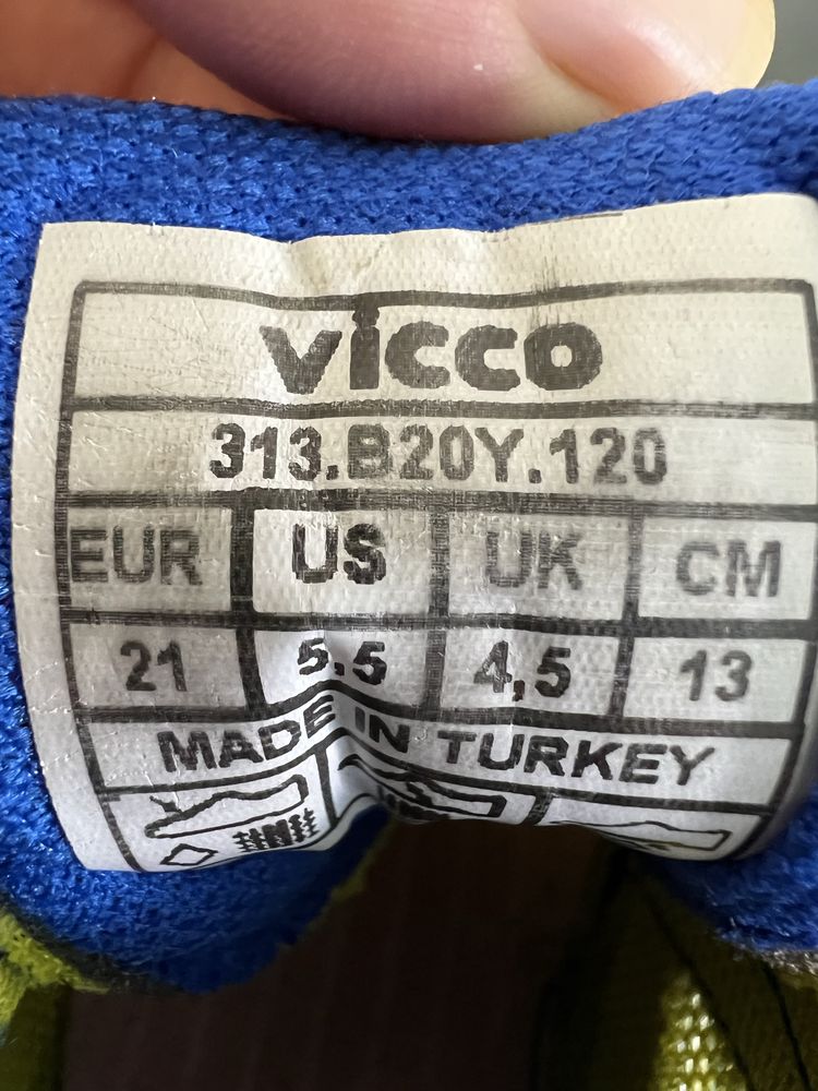 Кроссовки Nike 23, Clarks 22, 23 ,24 размер , 13, 14 ,15,5 см стелька