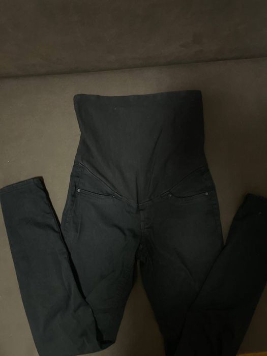 Черные джинсы H&M для беременных скинни S M