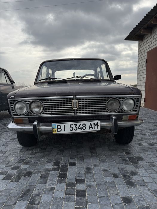Продам ВАЗ-2103.