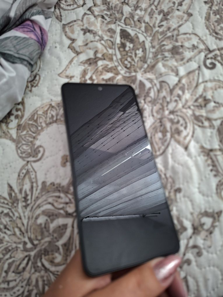 Sprzedam Redmi Note 13