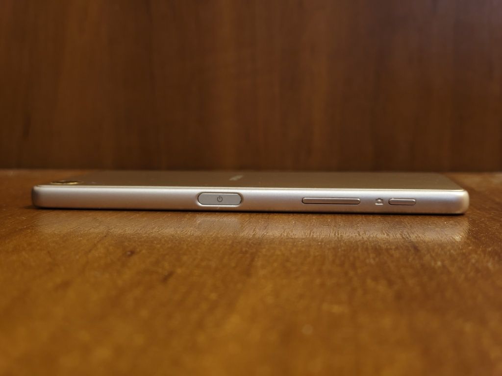 Sony Xperia x f5122 3/64
