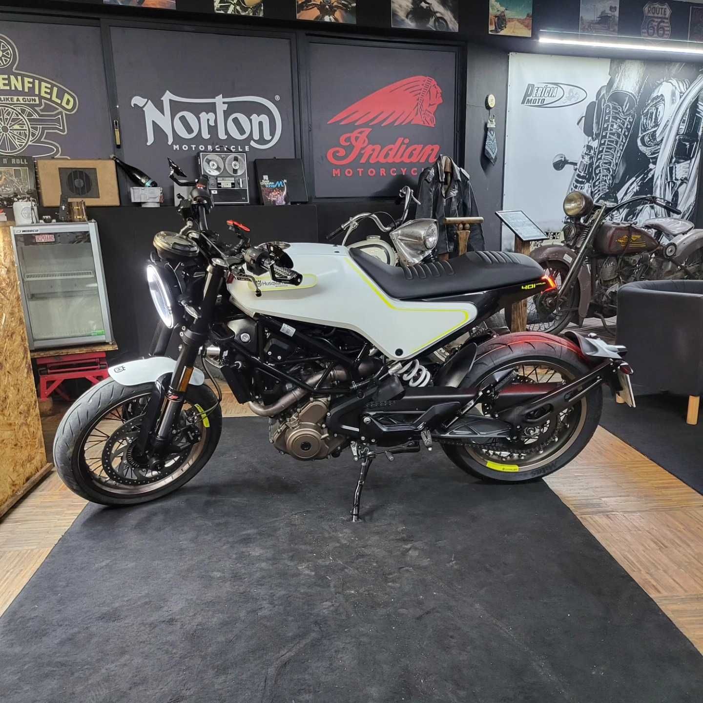 Husqvarna Vitpilen 401