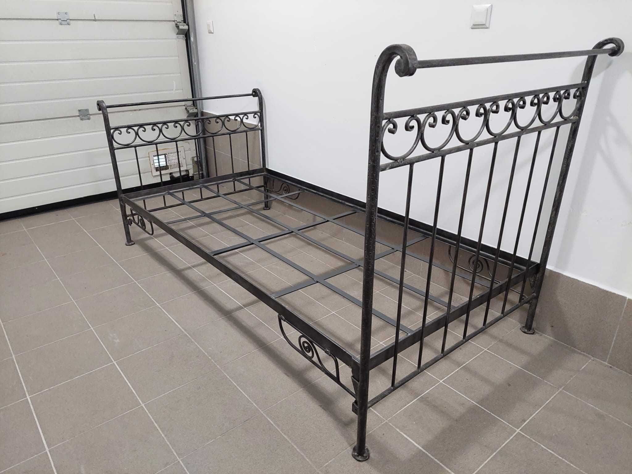 Łóżko metalowe 200x100 kute ręcznie