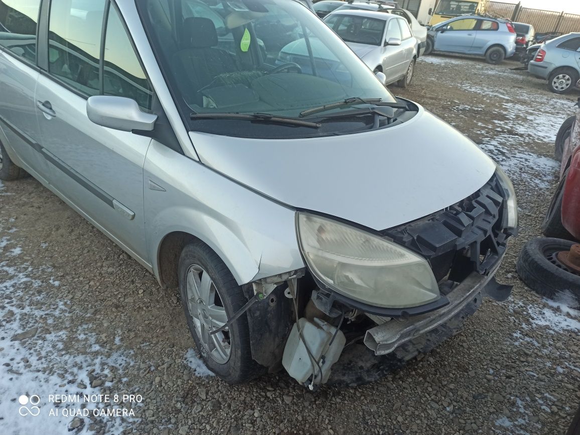 Розборка Renault scenic 2003-2009