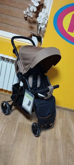 4baby Rapid nowy 2024 fajny lekki wózek spacerowy do 22 kg