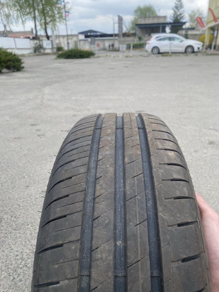 Продам шину Фулда 195/65 R15