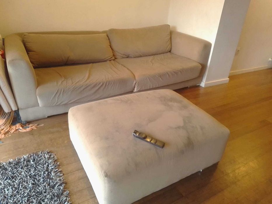 Vendo sofá  + puf usado