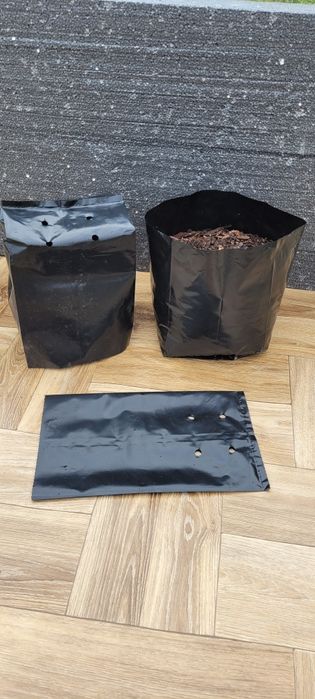 Doniczki 2L wysokie foliowe produkcyjne 100szt