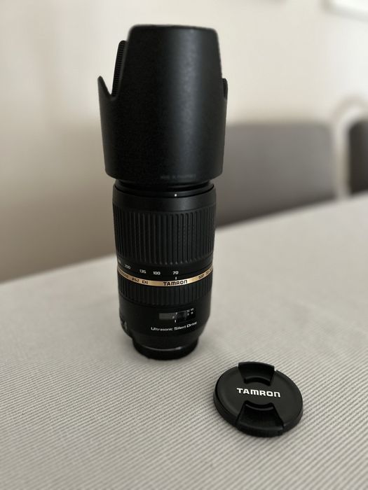 Objetiva Tamron SP 70-300 f4-5.6 (Sony A-mount)