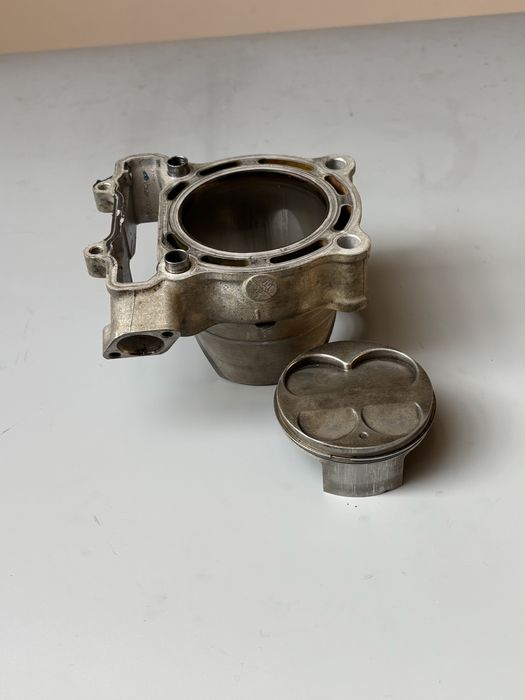 Cylinder + Tłok KAWASAKI KXF250 R 04-08 SUZUKI RMZ250 R 04-06