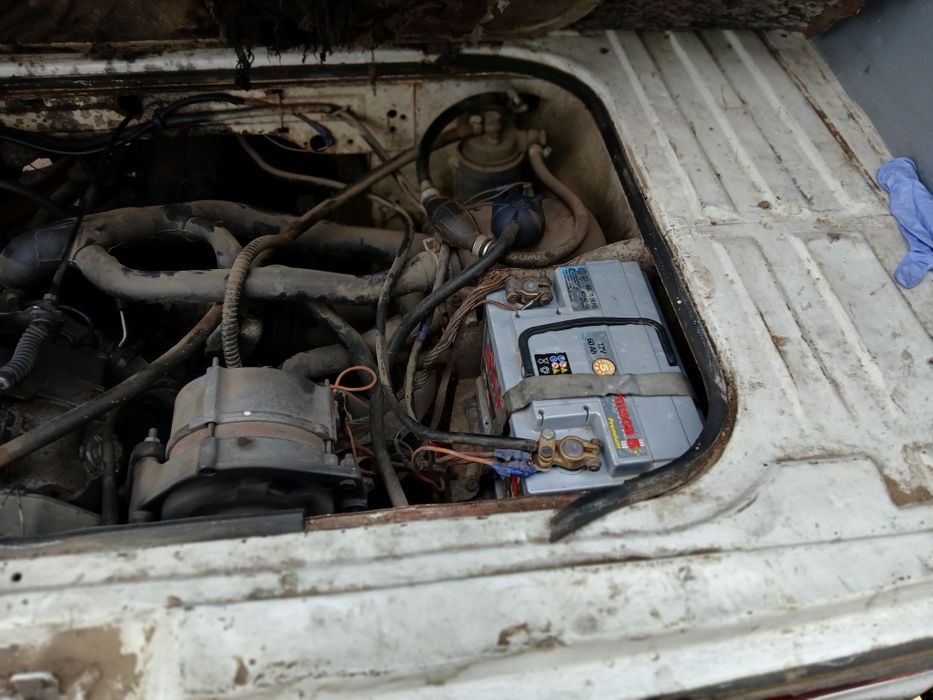 Бус VOLKSWAGEN TRANSPORTER 1.6 дизель в хорошому стані