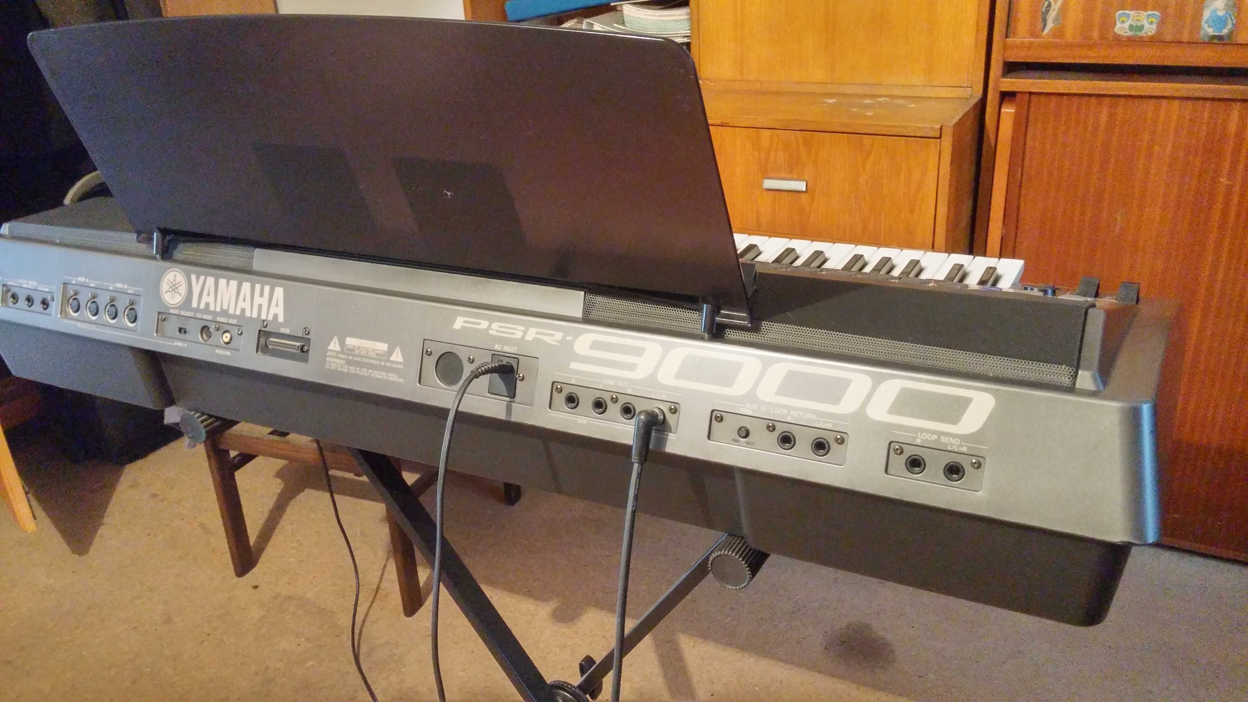 Keyboard Yamaha PSR 9000