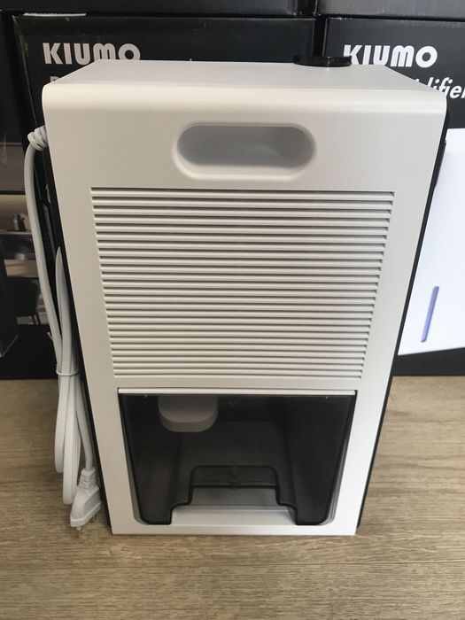 Осушувач повітря 30 м². 2,5 л. Kiumo,функція авто вимкнення