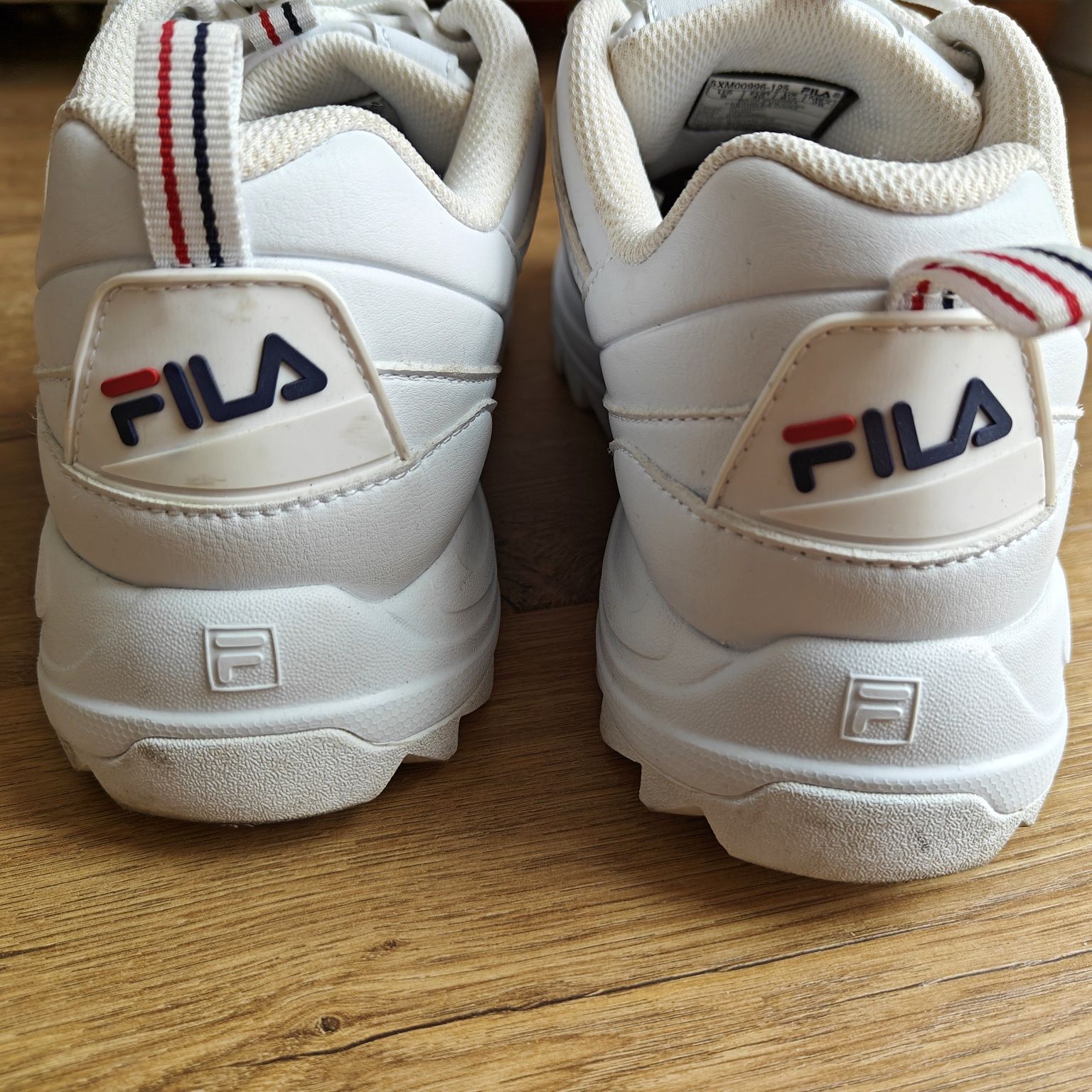 Buty z USA Fila białe damskie sneakersy adidasy r. 38 5xm00096