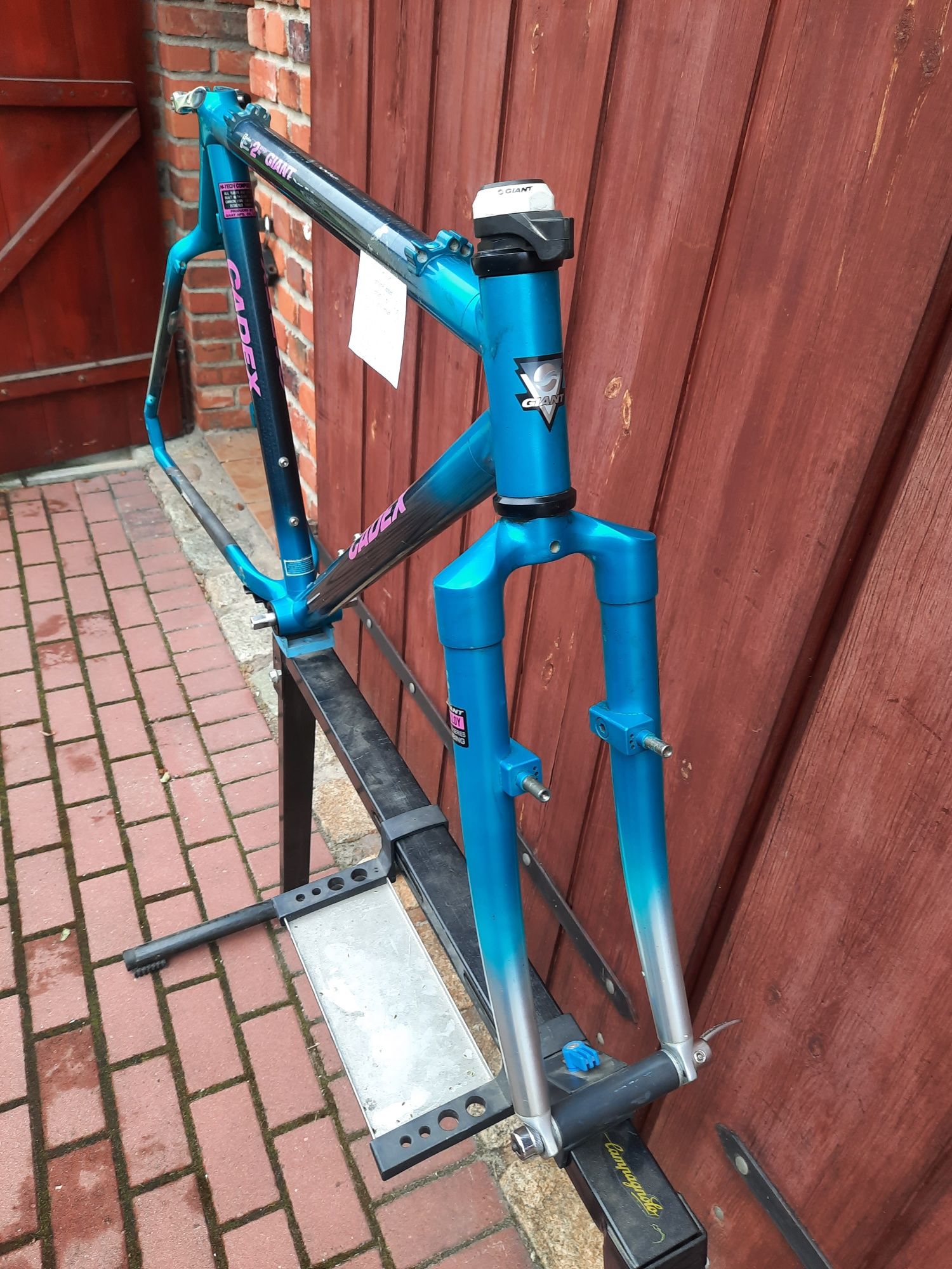 rama rowerowa GIANT CADEX cfm 2 retro mtb commuter pod 26" carbon CM5
