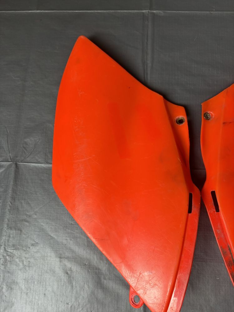 Plastik boczek osłona owiewka plastiki BETA RR 250/450 RFS