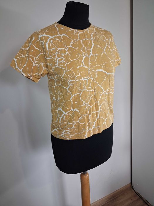 Lekki t-shirt na lato