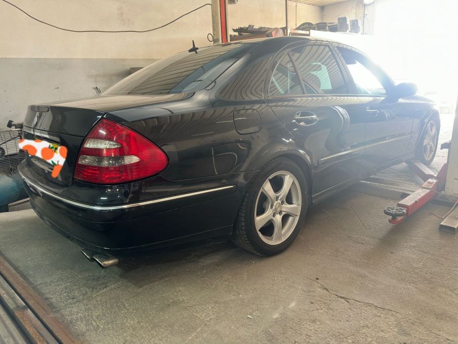 Mercedes w 211 320 cdiPara peças