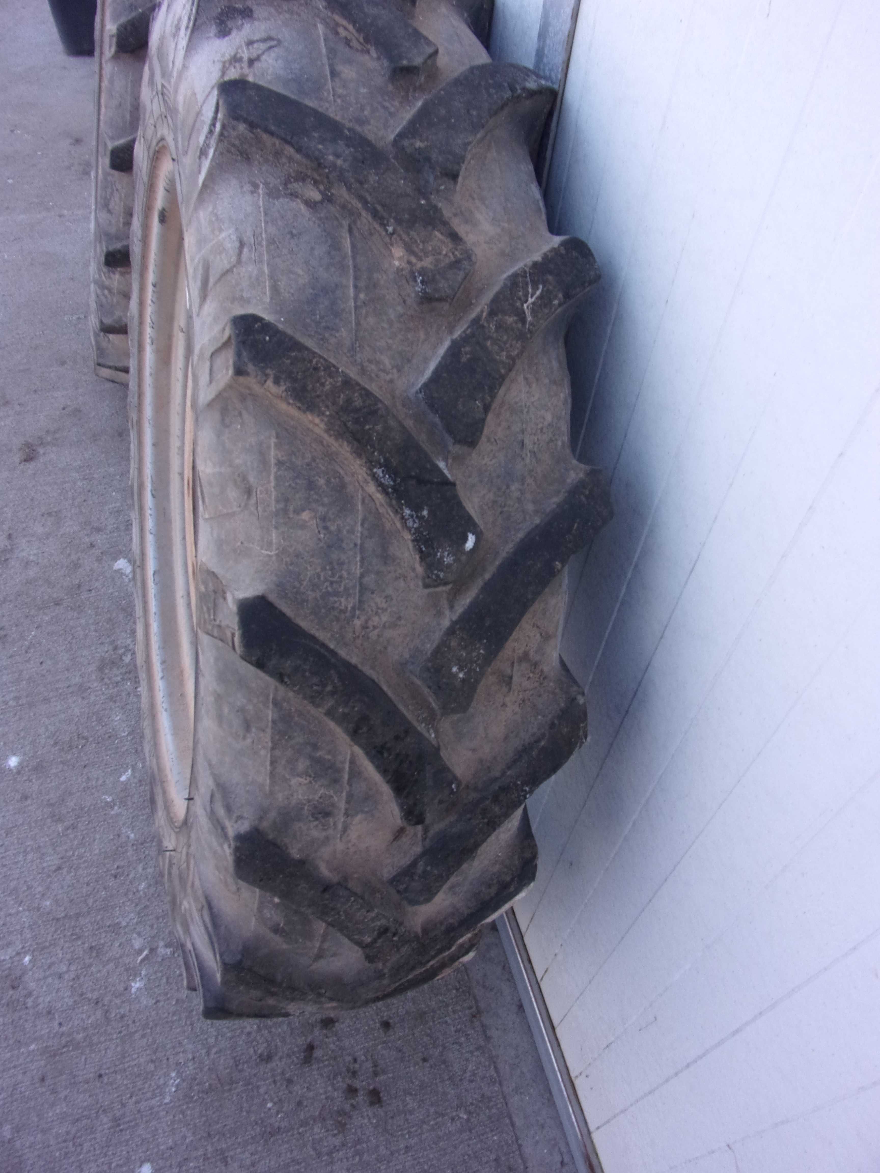 koła felgi wąskie 9,5 x 24 fendt ford mf zetor jd nh case deutz