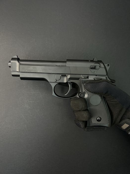 Пістолет Беретта М92FS Cyma ZM18 Original іграшка