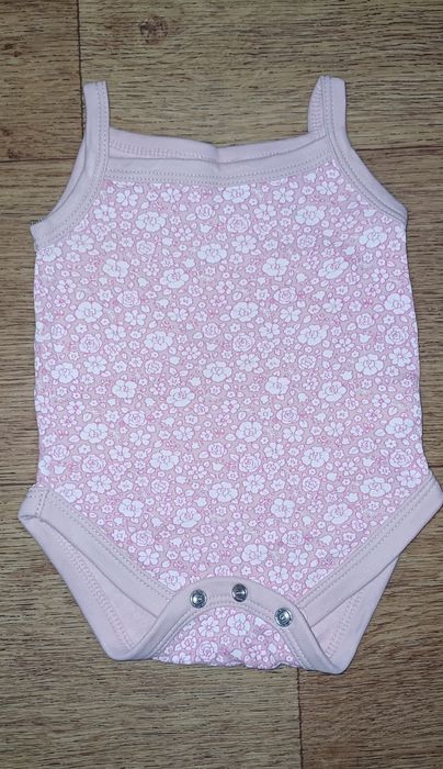 Одежда для недоношенных девочек