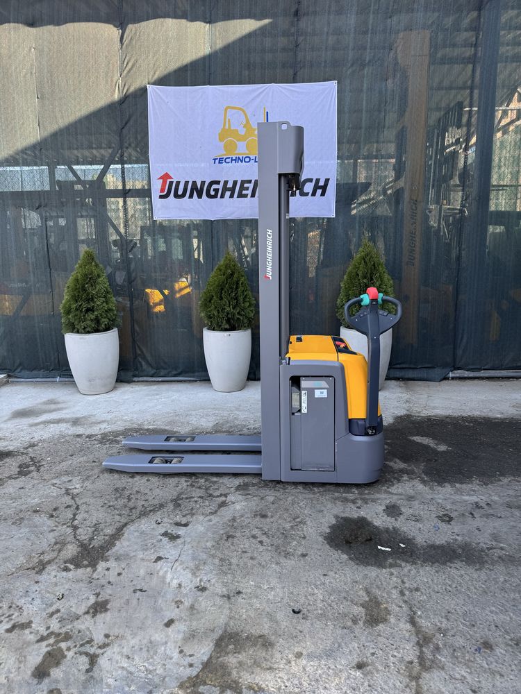Електро штабелер Jungheinrich EJC 214 Liion 2019
